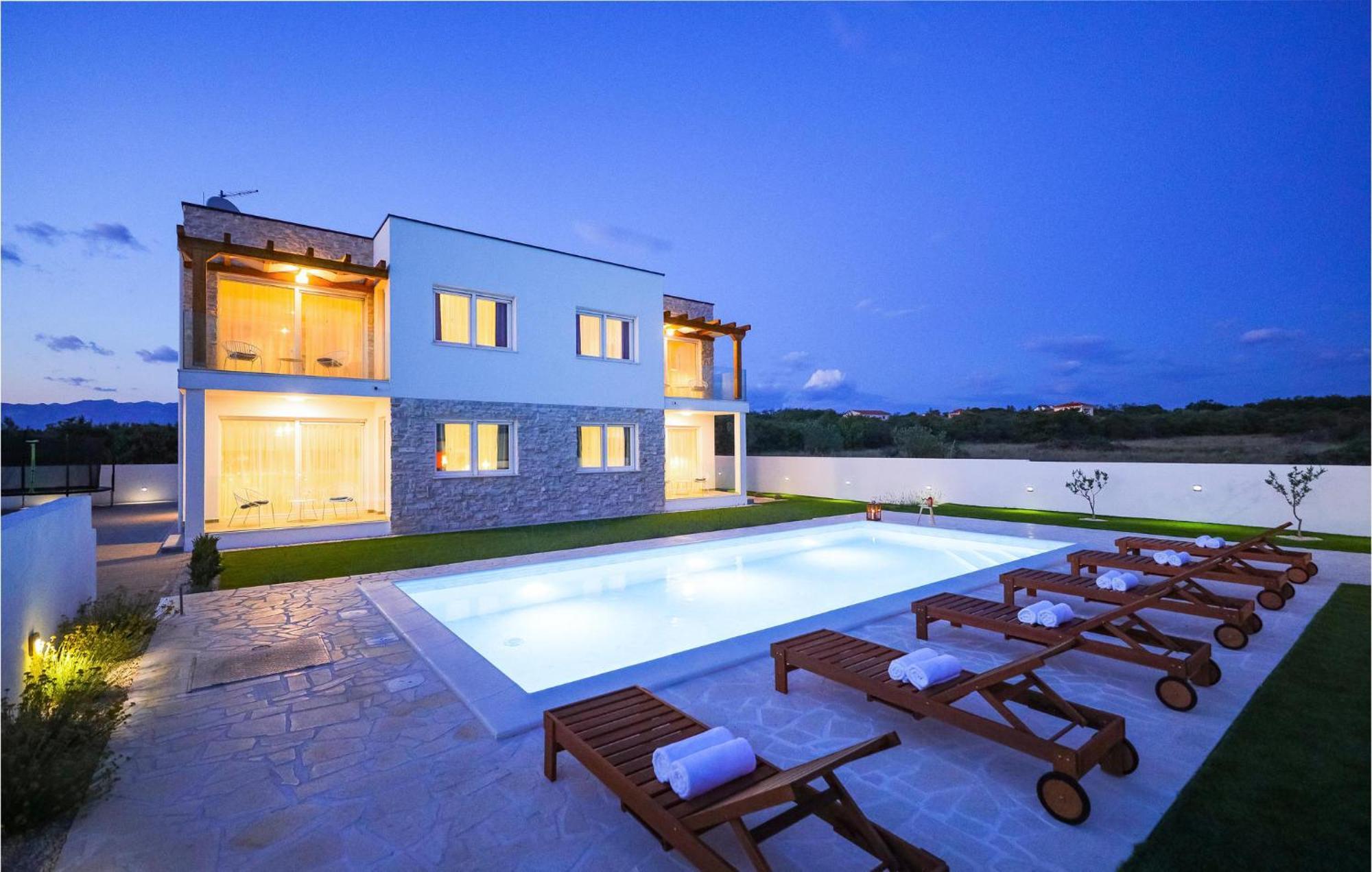 Stunning Home In Vrsi With Kitchen Exteriör bild