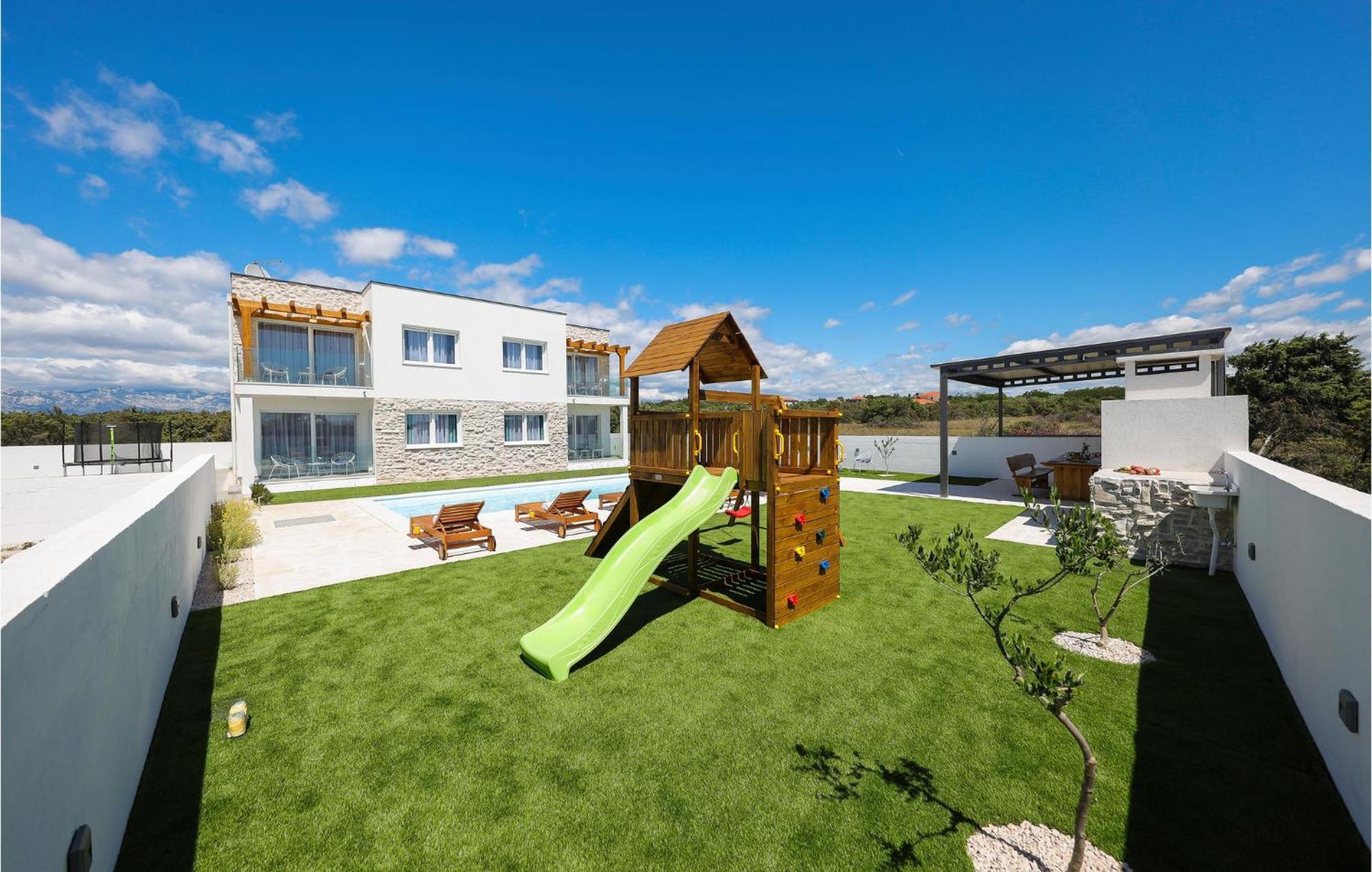 Stunning Home In Vrsi With Kitchen Exteriör bild