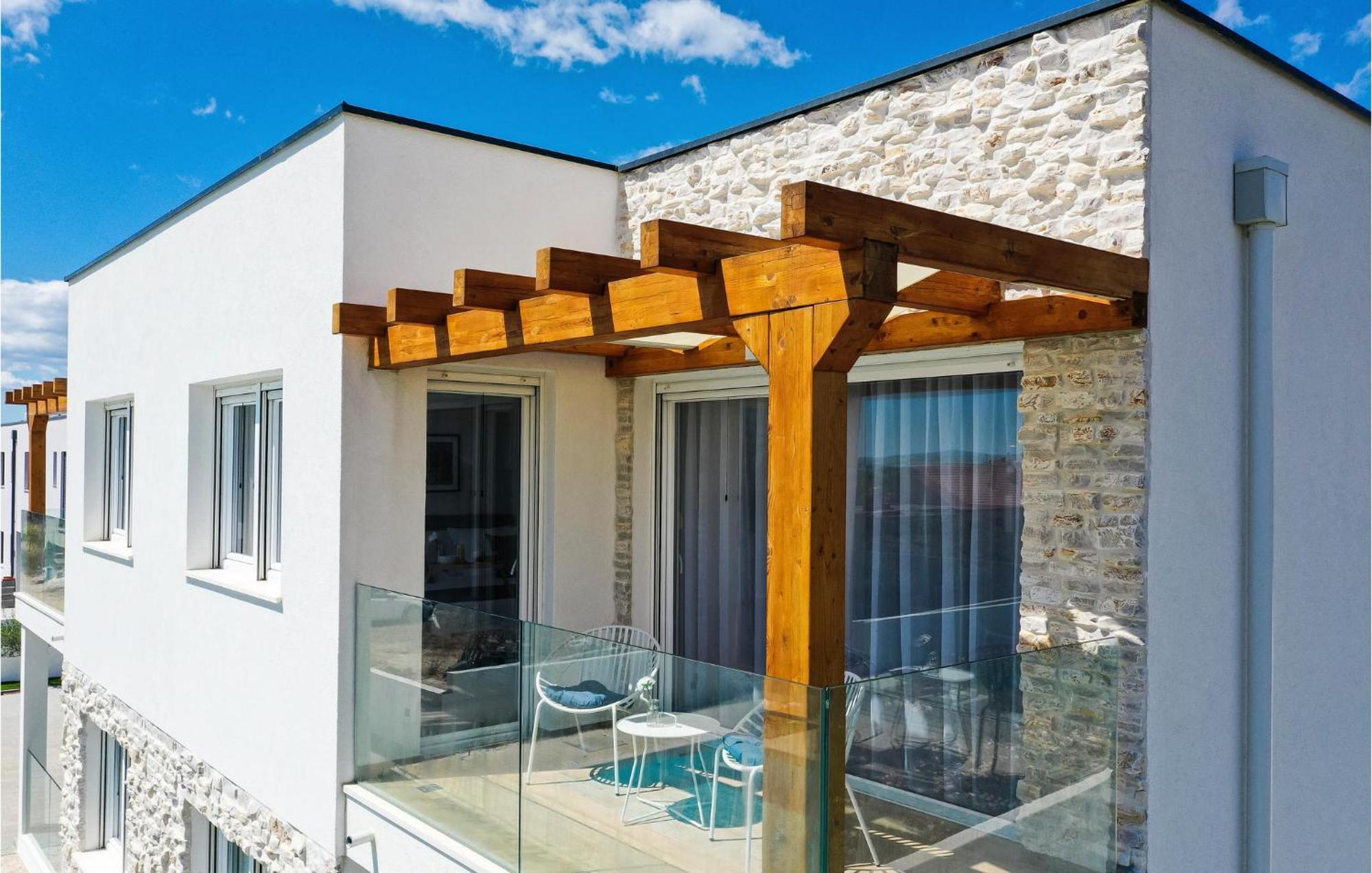 Stunning Home In Vrsi With Kitchen Exteriör bild